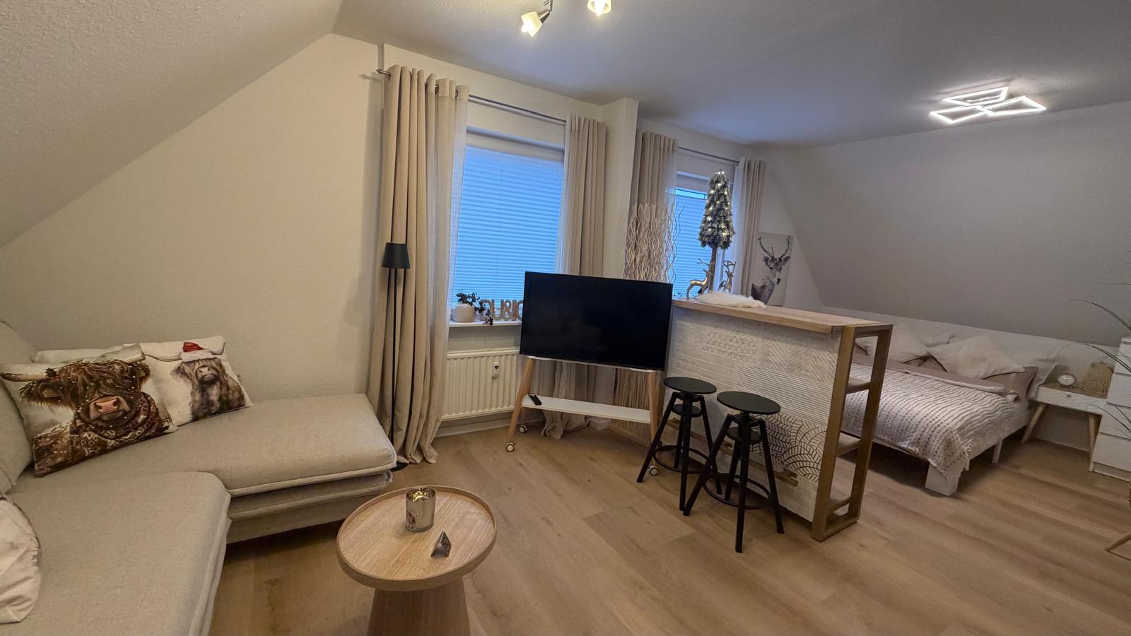 WhatsApp Image 2025-12-06 at 13.13.44 (8)